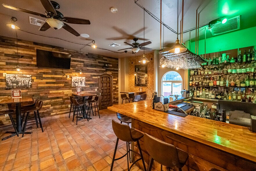 More Photos Of 3015 Hualapai Mountain Rd, Kingman Office For Sale