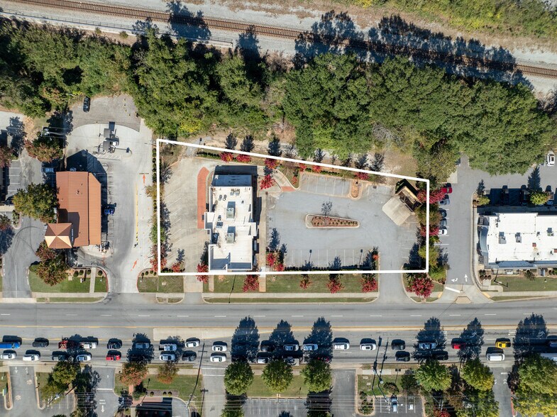 More Photos Of 1071 Tiger Blvd, Clemson Restaurant For Lease