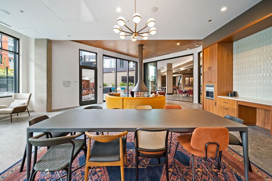 More Photos Of 17620 NE 69th Ct, Redmond Apartments For Lease