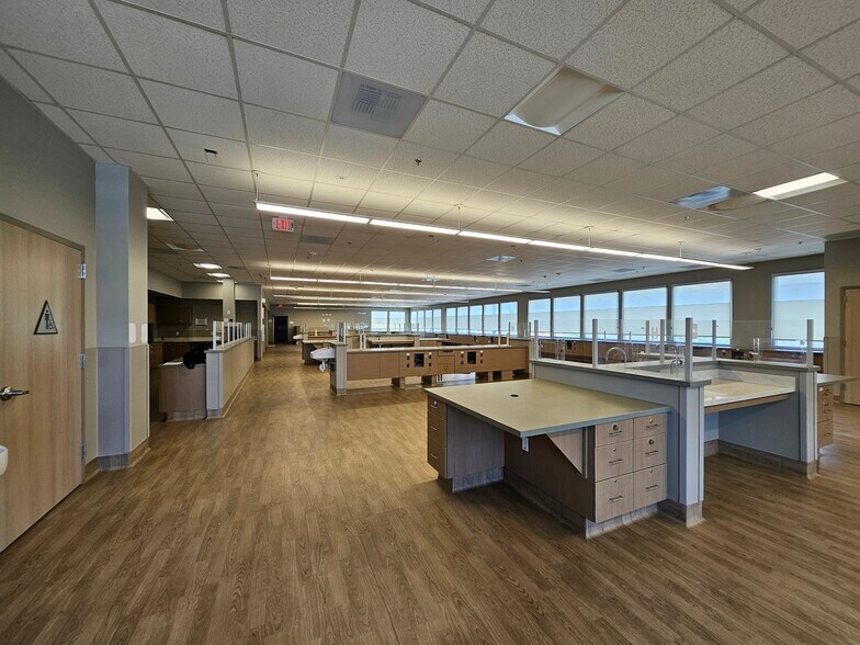 More Photos Of 825 E Broadway, San Gabriel Medical For Sale