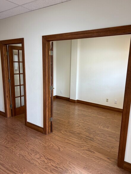 More Photos Of 69 Edwards Access Rd, Edwards Office For Lease