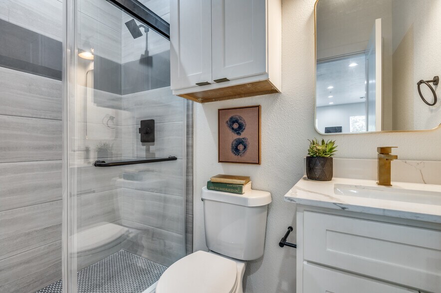 More Photos Of 504 O Connor Rd, Irving Multifamily For Sale