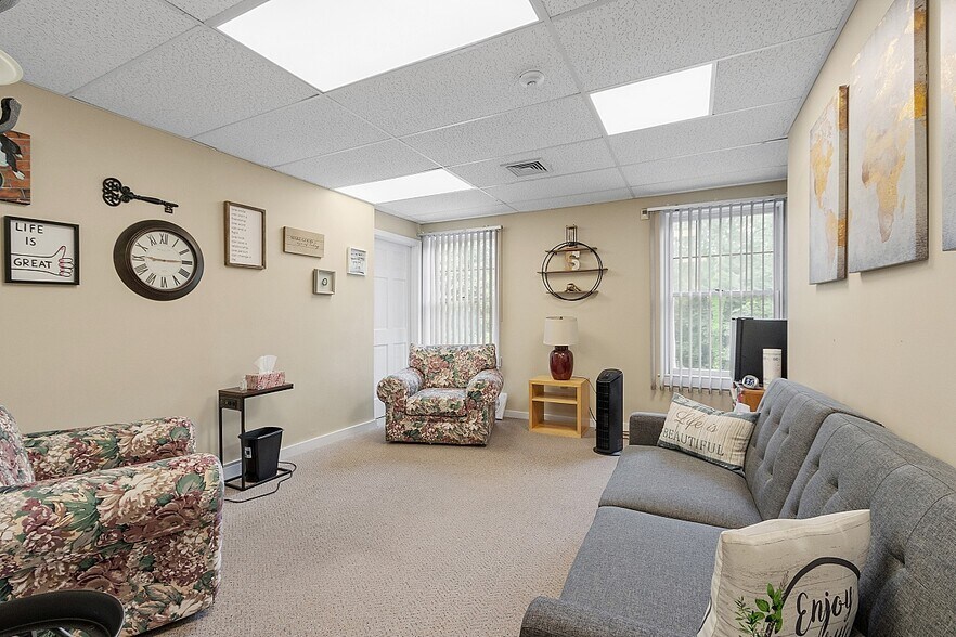 More Photos Of 233 Ayer Rd, Harvard Medical For Lease