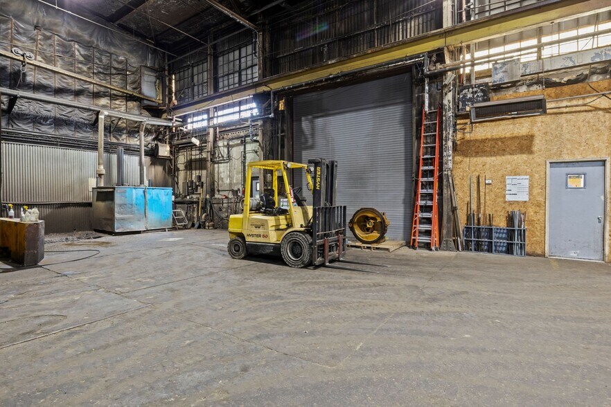 More Photos Of 9 Grimes St, Buffalo Industrial For Sale