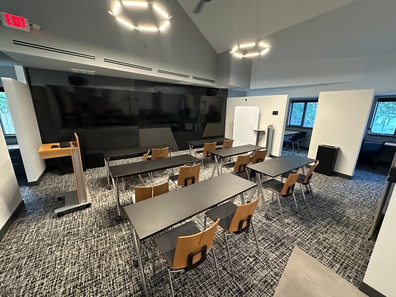 More Photos Of 1200 E Woodhurst Dr, Springfield Office For Sale