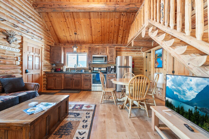 More Photos Of 1845 Hodgson Rd, Whitefish Hotel For Sale