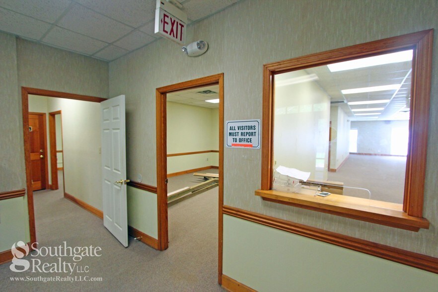 More Photos Of 1700 S 28th Ave, Hattiesburg Freestanding For Lease