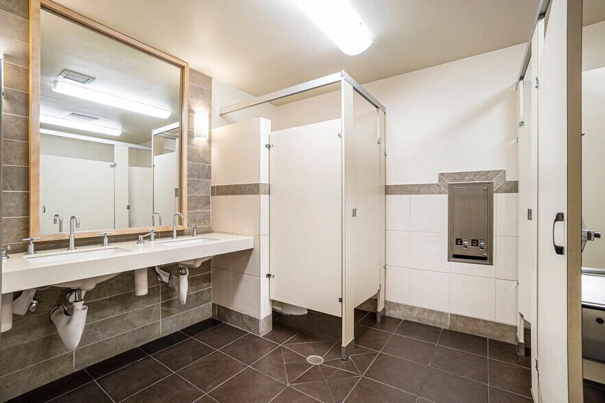 More Photos Of 3500 JFK Pky, Fort Collins Medical For Sale
