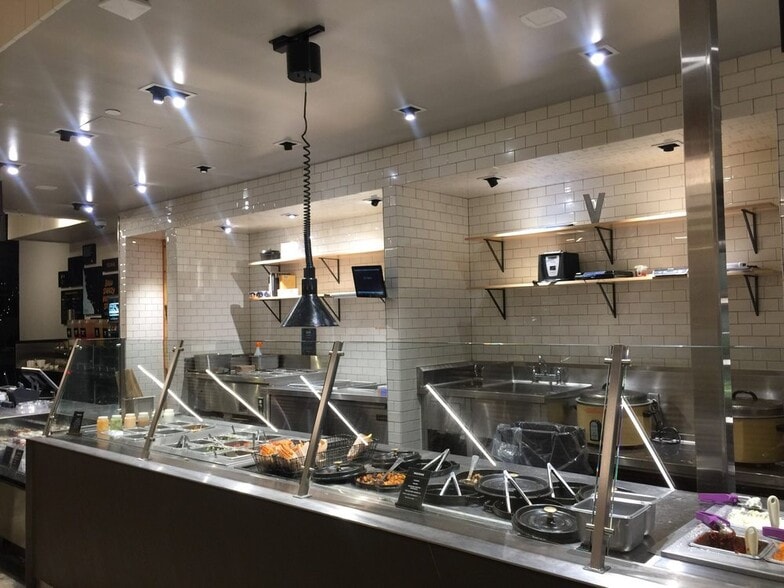 More Photos Of 9343 Culver Blvd, Culver City Storefront For Lease