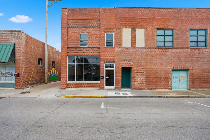 More Photos Of 109 Shelby St, Kingsport Storefront For Lease