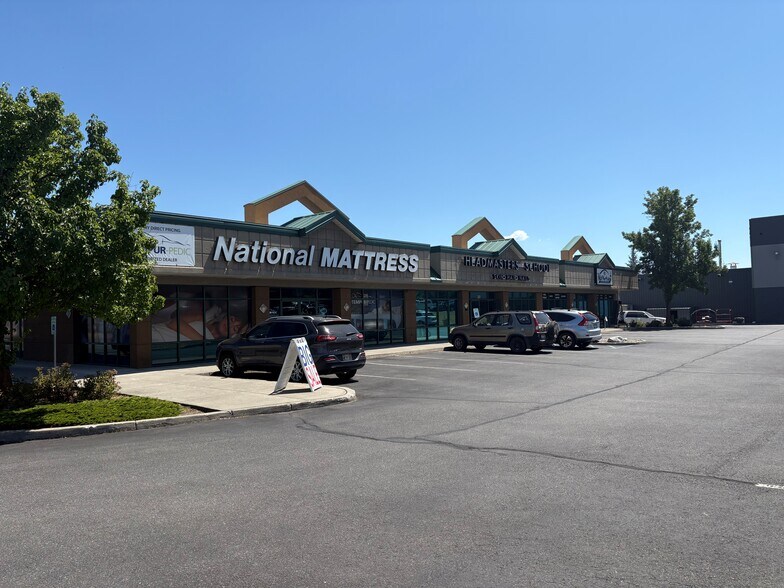 More Photos Of 6235 N Sunshine St, Coeur d'Alene Unknown For Lease