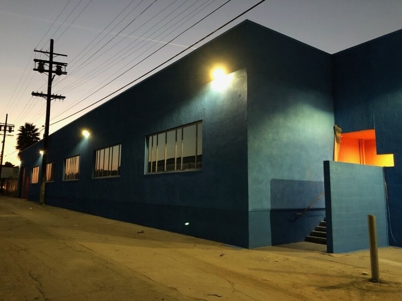 More Photos Of 5370 Alhambra Ave, Los Angeles Research And Development For Lease