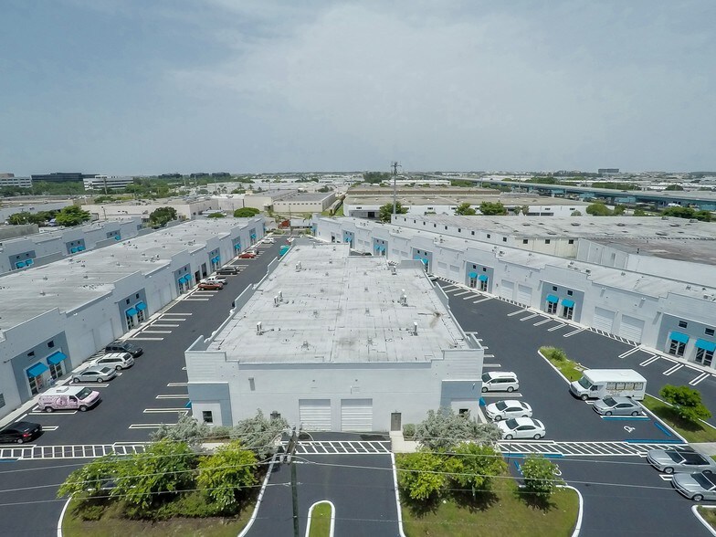 More Photos Of 2355 NW 70th Ave, Miami Warehouse For Lease