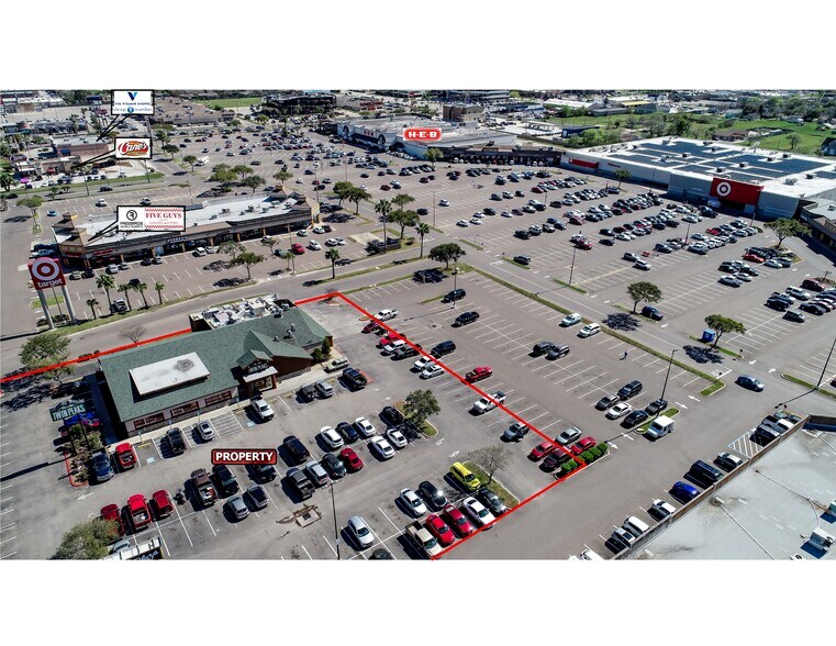 More Photos Of 5425 S Padre Island Dr, Corpus Christi Restaurant For Sale