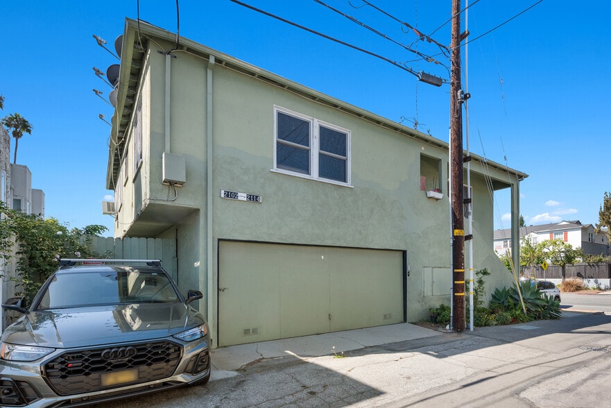 More Photos Of 2114 Montana Ave, Santa Monica Apartments For Sale