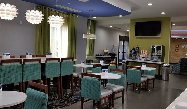 More Photos Of 6101 New Sapulpa Rd, Tulsa Hotel For Sale