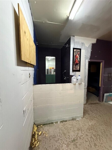 More Photos Of 5610 N Nebraska Ave, Tampa Office For Sale