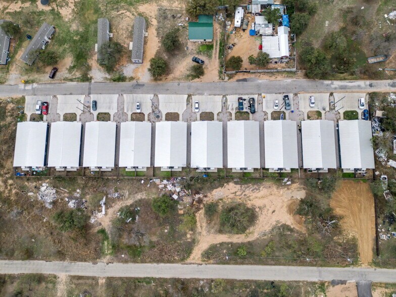 More Photos Of , Kingsland Multifamily For Sale