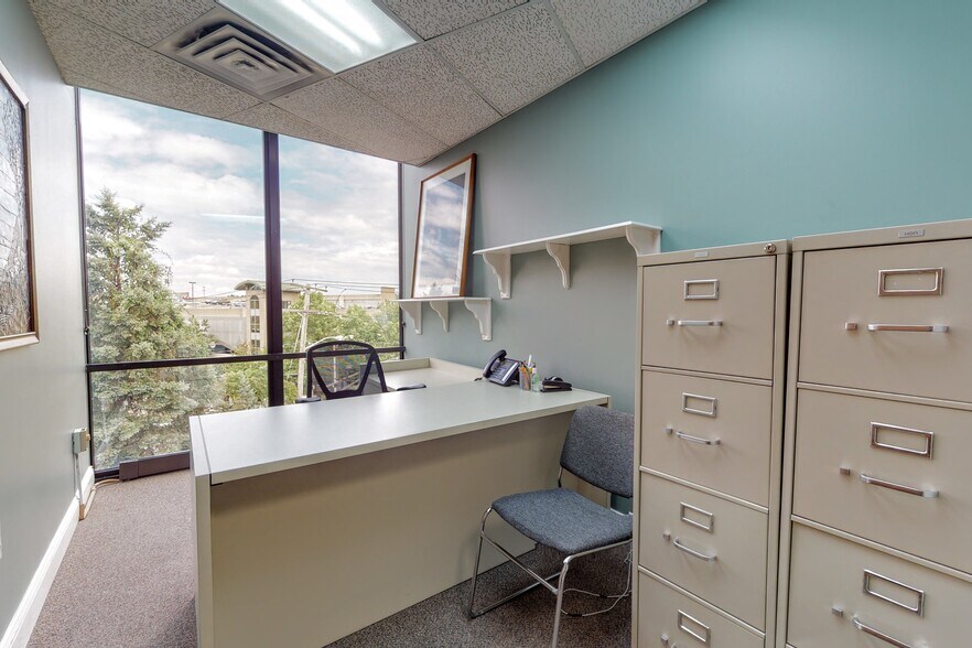 More Photos Of 545 Island Rd, Ramsey Medical For Lease