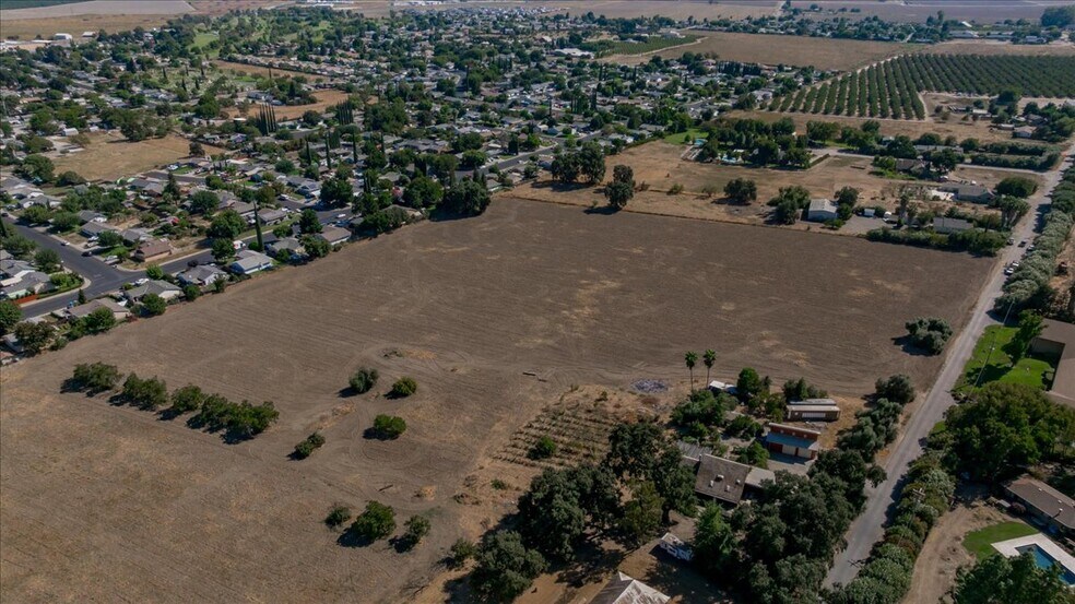 More Photos Of 1425 5th St, Colusa Land For Sale