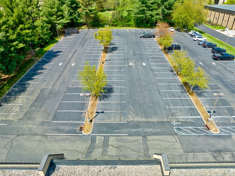 More Photos Of 67 Mountain Blvd, Warren Office For Lease