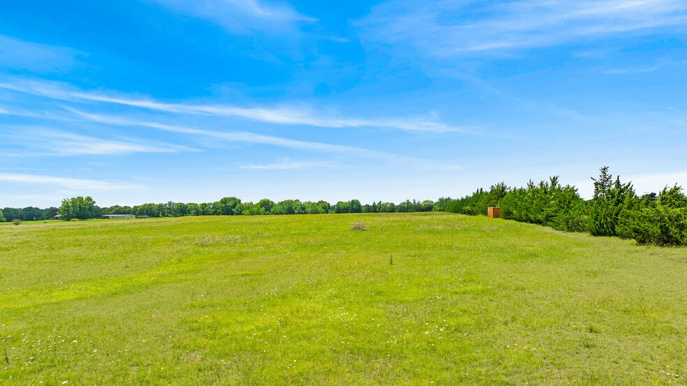 More Photos Of TBD County Road 12200, Paris Land For Sale