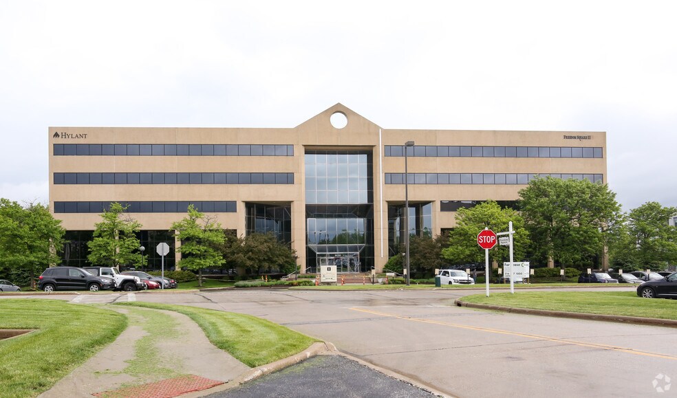 More Photos Of 6000 Freedom Square Dr, Independence Office For Lease