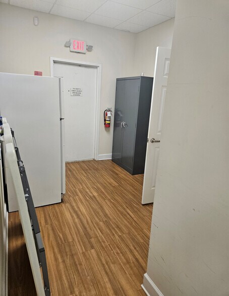 More Photos Of 470 S Wickham Rd, West Melbourne Medical For Lease