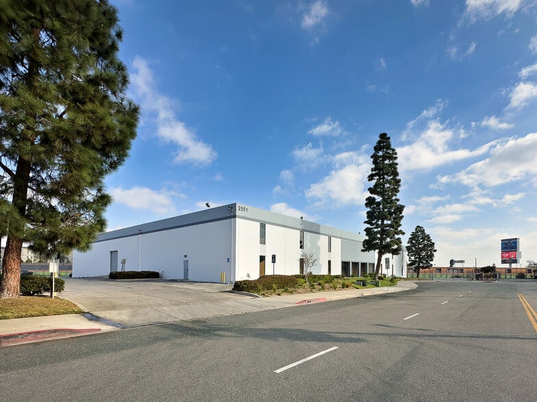 More Photos Of 2551 Santa Fe Ave, Redondo Beach Light Manufacturing For Sale