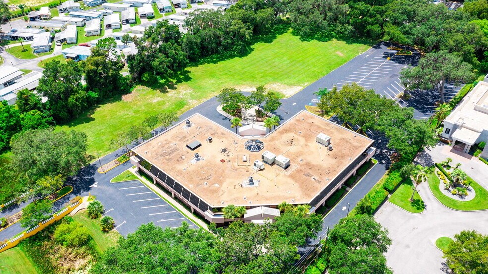 More Photos Of 6719 Gall Blvd, Zephyrhills Medical For Sale