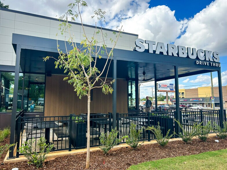 More Photos Of 405 15th St, Tuscaloosa Fast Food For Sale