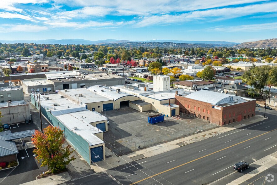 More Photos Of 31 N 4th Ave, Yakima Unknown For Sale