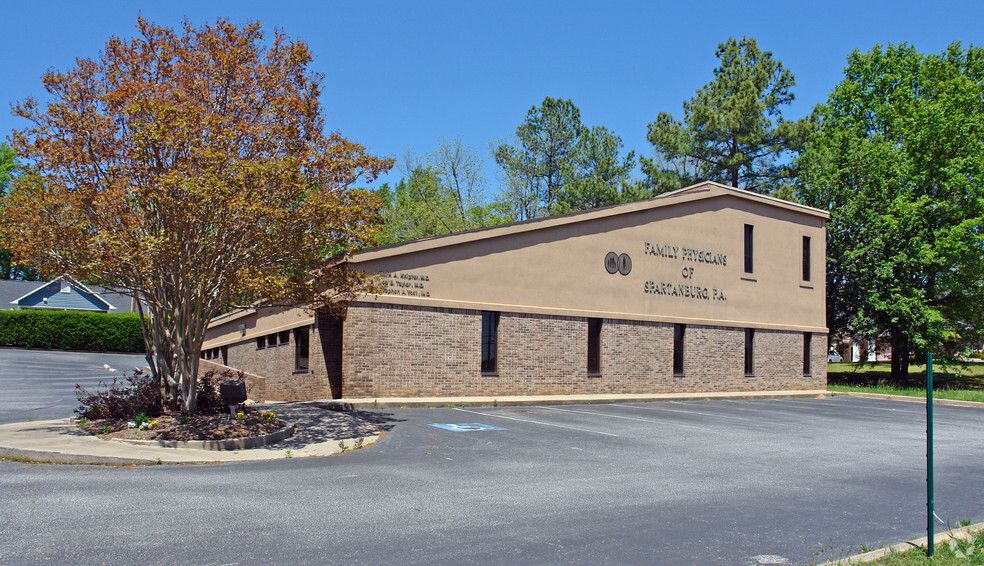 Primary Photo Of 1250 John B White Sr Blvd, Spartanburg Medical For Sale