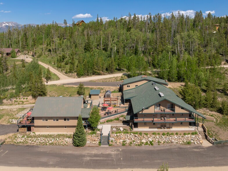Primary Photo Of 425 County Road 5001, Fraser Hotel For Sale