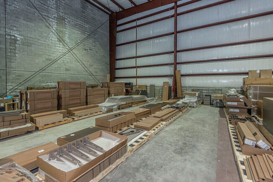 More Photos Of 1159 Cainhoy Rd, Wando Warehouse For Lease