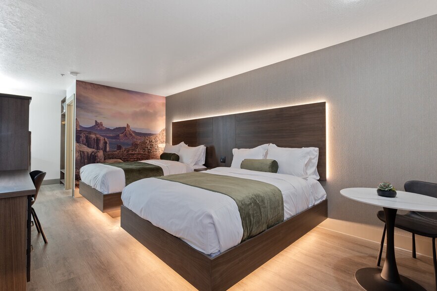 More Photos Of 245 N Red Cliffs Dr, St George Hotel For Sale