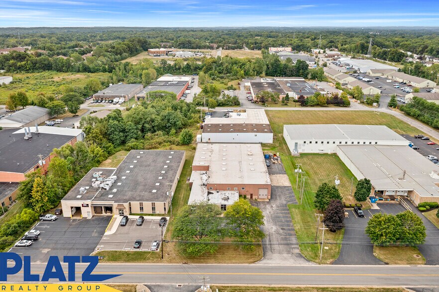 More Photos Of 557 Mcclurg Rd, Youngstown Warehouse For Lease