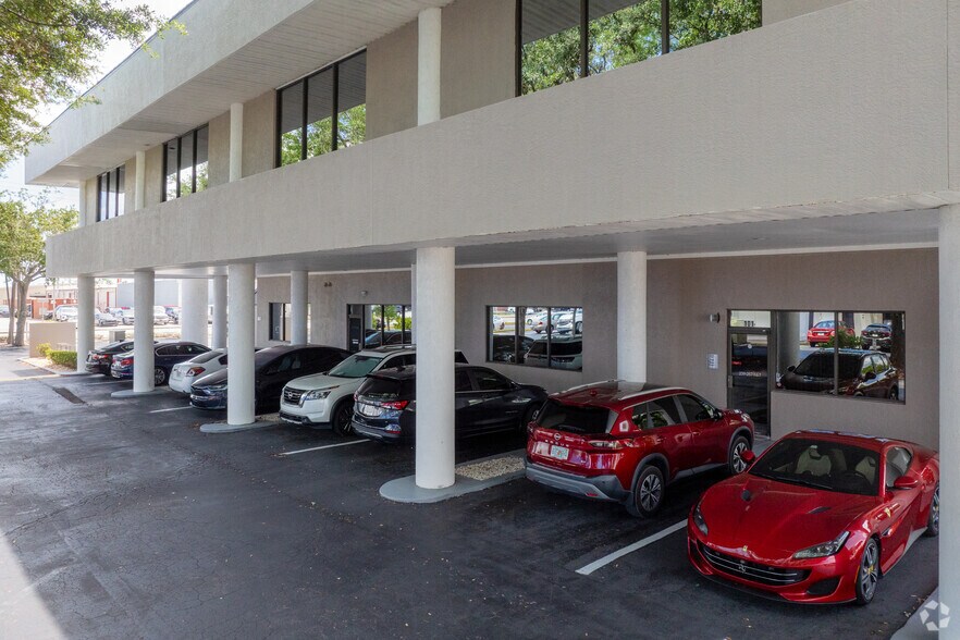 More Photos Of 1425 Viscaya Pky, Cape Coral Office For Lease