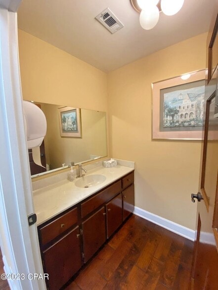 More Photos Of 4431 Lafayette St, Marianna Office For Lease