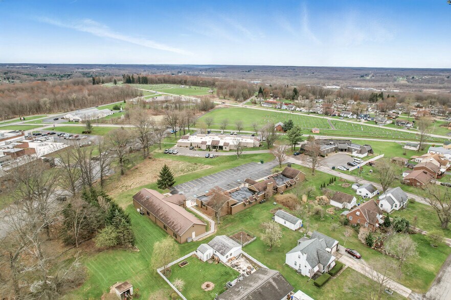 More Photos Of 2000 Green St, Farrell Medical For Sale