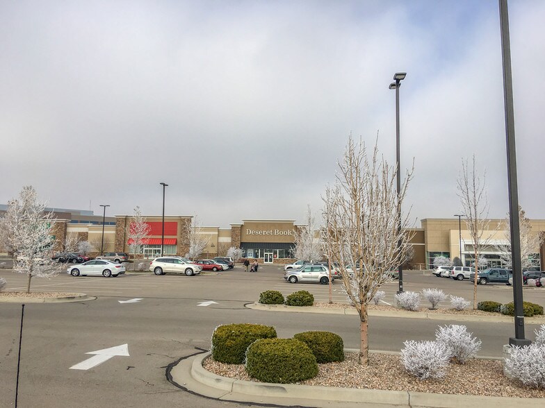 More Photos Of 3651 W Market Center Dr, Riverton Freestanding For Lease