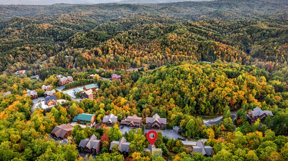 More Photos Of 1960 Blackthorn Trl, Sevierville Hospitality For Sale