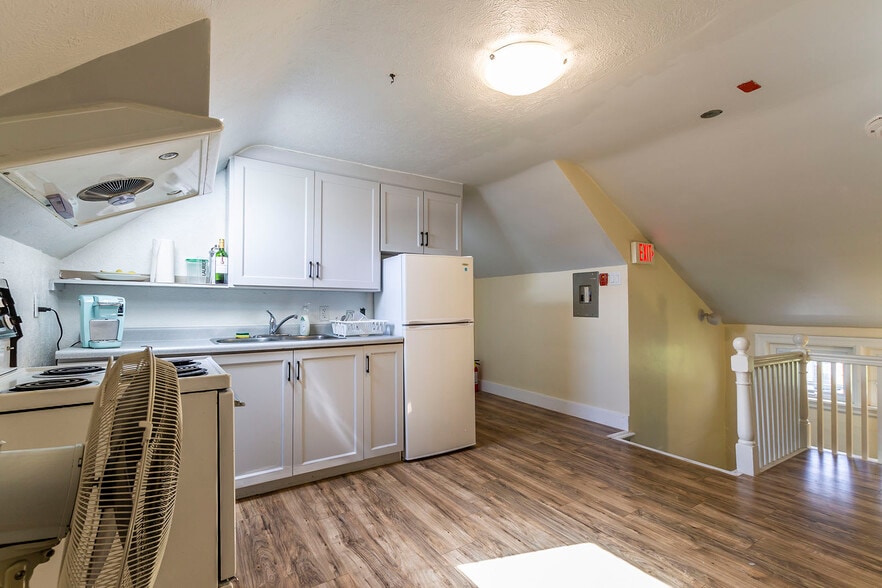 More Photos Of 133 Albert St, Waterloo Apartments For Sale