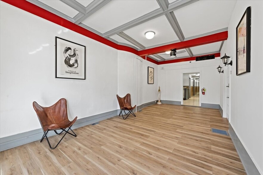 More Photos Of 1707 Washington Blvd, Easton Storefront Retail Residential For Sale