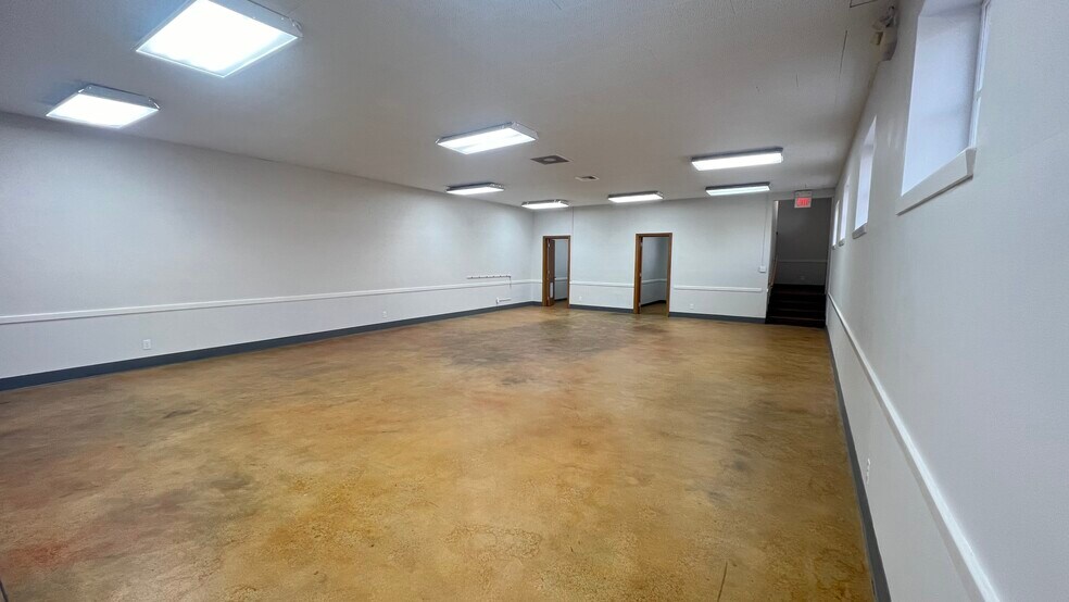 More Photos Of 2908 Chamberlayne Ave, Richmond Office For Lease