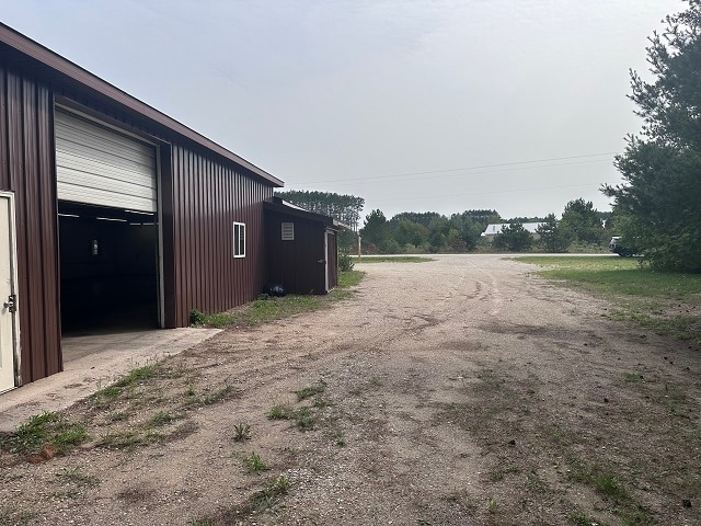 More Photos Of 125 S Industrial Dr, Buckley Distribution For Lease