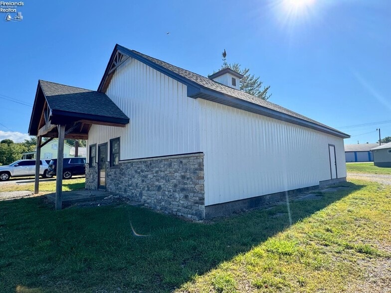 More Photos Of 720 Medina St, Lodi Restaurant For Sale