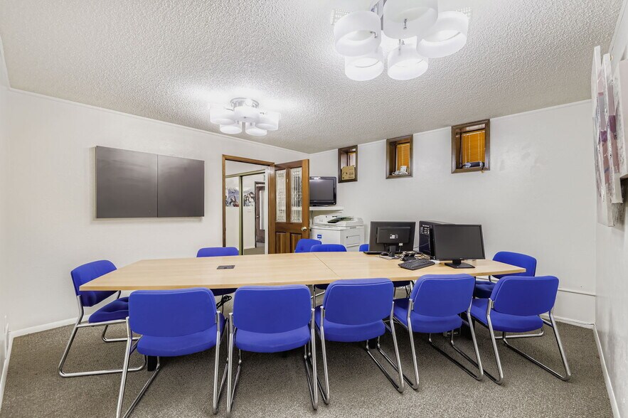 More Photos Of 4219 S Broadway, Englewood Medical For Sale