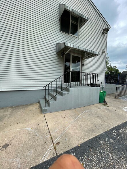 More Photos Of 2821 Haddonfield Rd, Pennsauken Office Residential For Lease