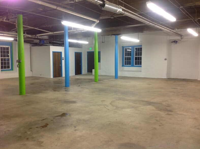 More Photos Of 1750 Union Ave, Baltimore Light Manufacturing For Lease